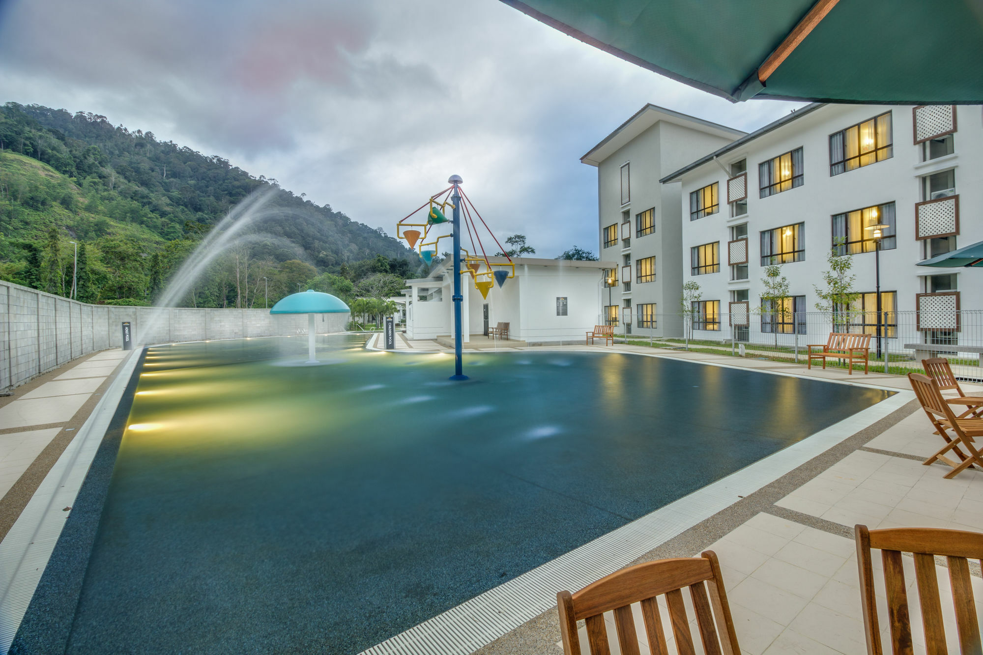 Готель Erya By Suria Hot Spring Бентонг Екстер'єр фото